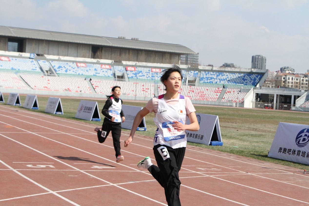 19体育下载短跑长跑跳远……田径运动的多样魅力(图2)