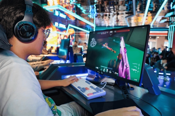 360Hz都有了买电竞显示器刷新率越高越好19体育登录吗(图5)